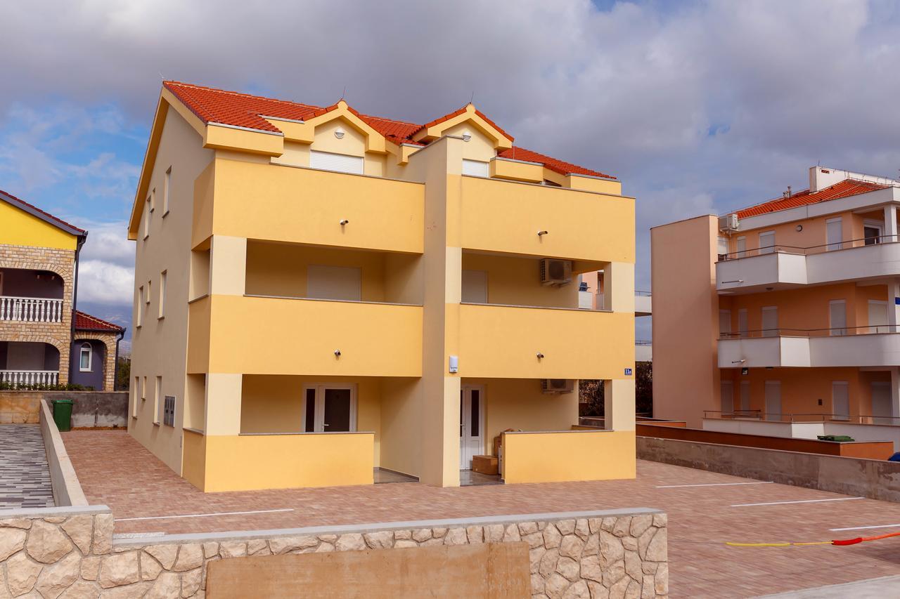 Summer Fun Apartments Novalja Extérieur photo